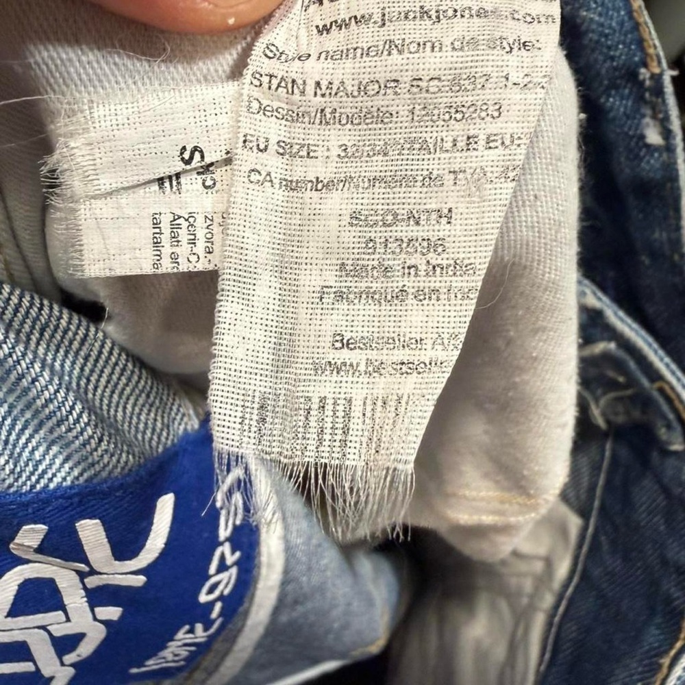 Y2K J&J Core Bleach Faded Moto Jeans - Picture 4 of 4